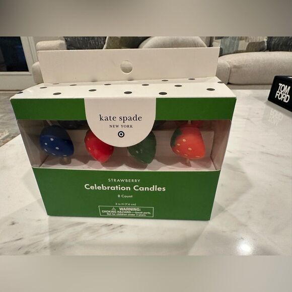 Kate Spade New York x Target 8pk Strawberries Celebration Candles NWT - Picture 5 of 8